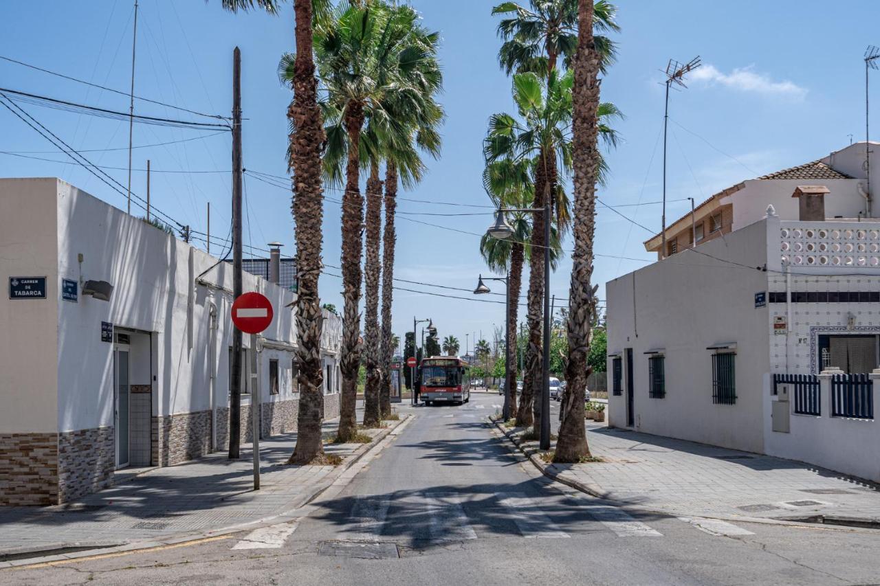 Exquisite Studio Apartment With An Original Design Valencia Exterior photo